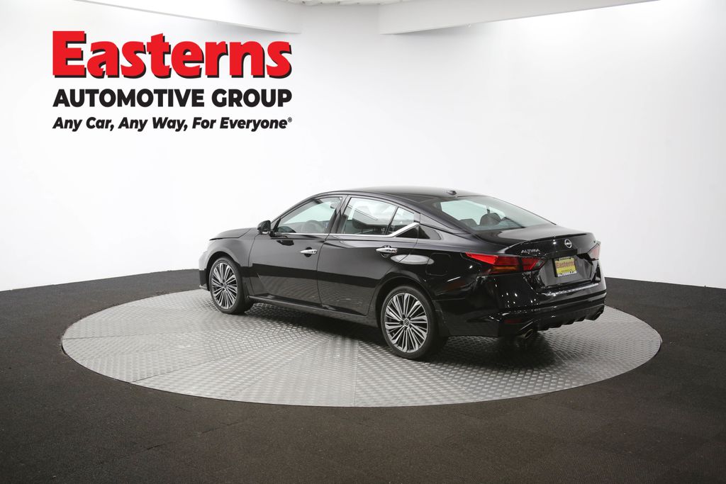 Used 2023 Black Nissan 2.5 SL image 63