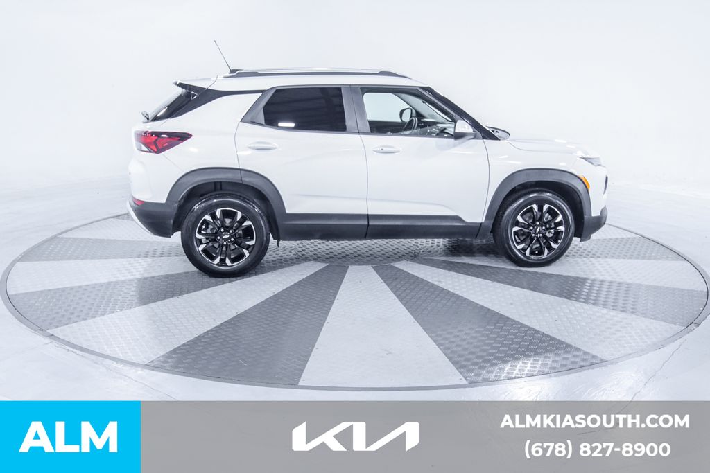 2021 Chevrolet Trailblazer LT photo 9