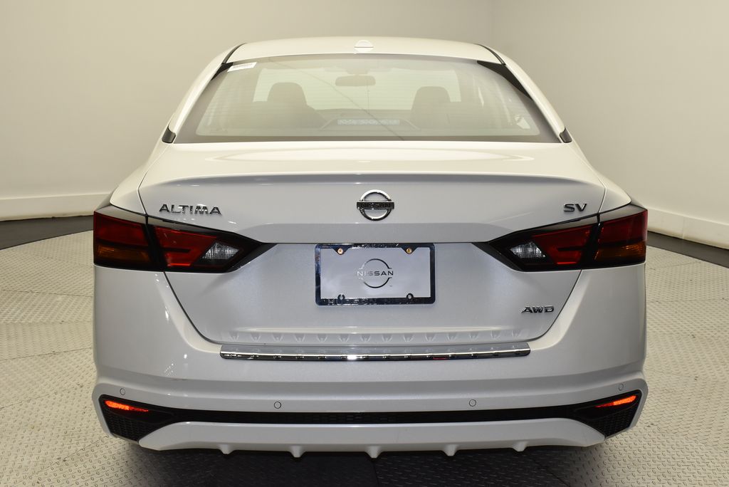 2022 Nissan Altima SV 6
