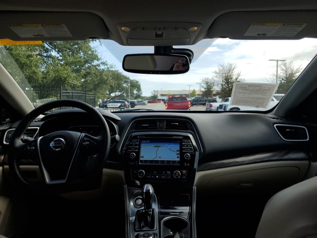 Used Car 2017 Nissan Maxima  Platinum For Sale Under $15,000 In Austin, Texas