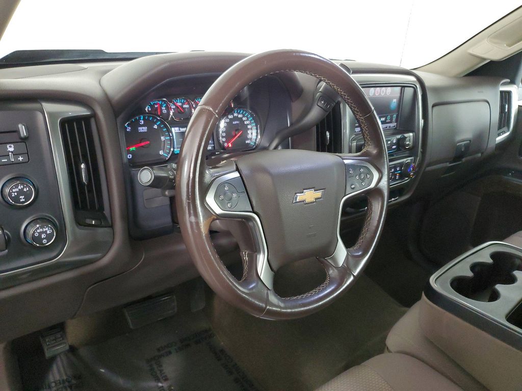 2016 Chevrolet Silverado 1500 LT 27