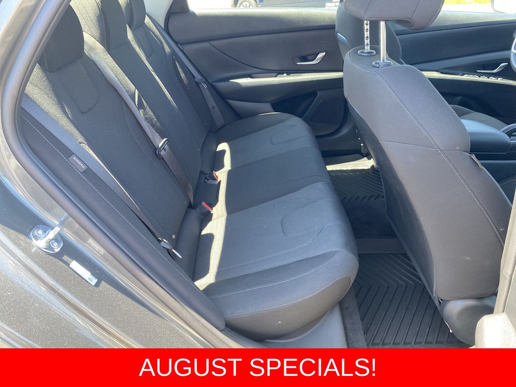 Used 2025 Hyundai Elantra Sedan