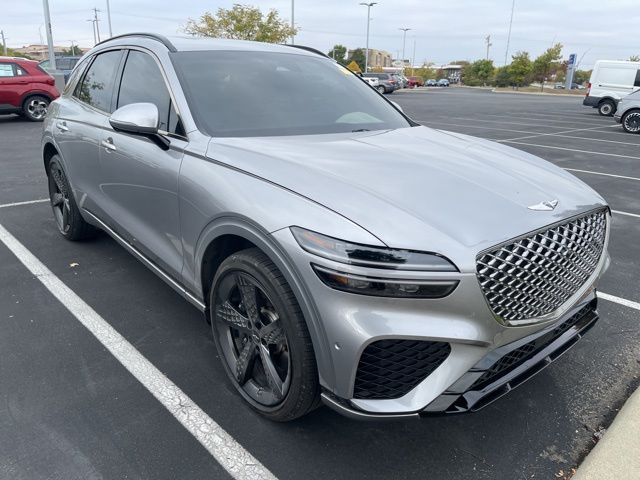Thumbnail: 2023 Genesis GV70 - 2
