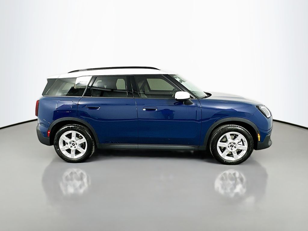 2025 MINI Cooper Countryman Base 4