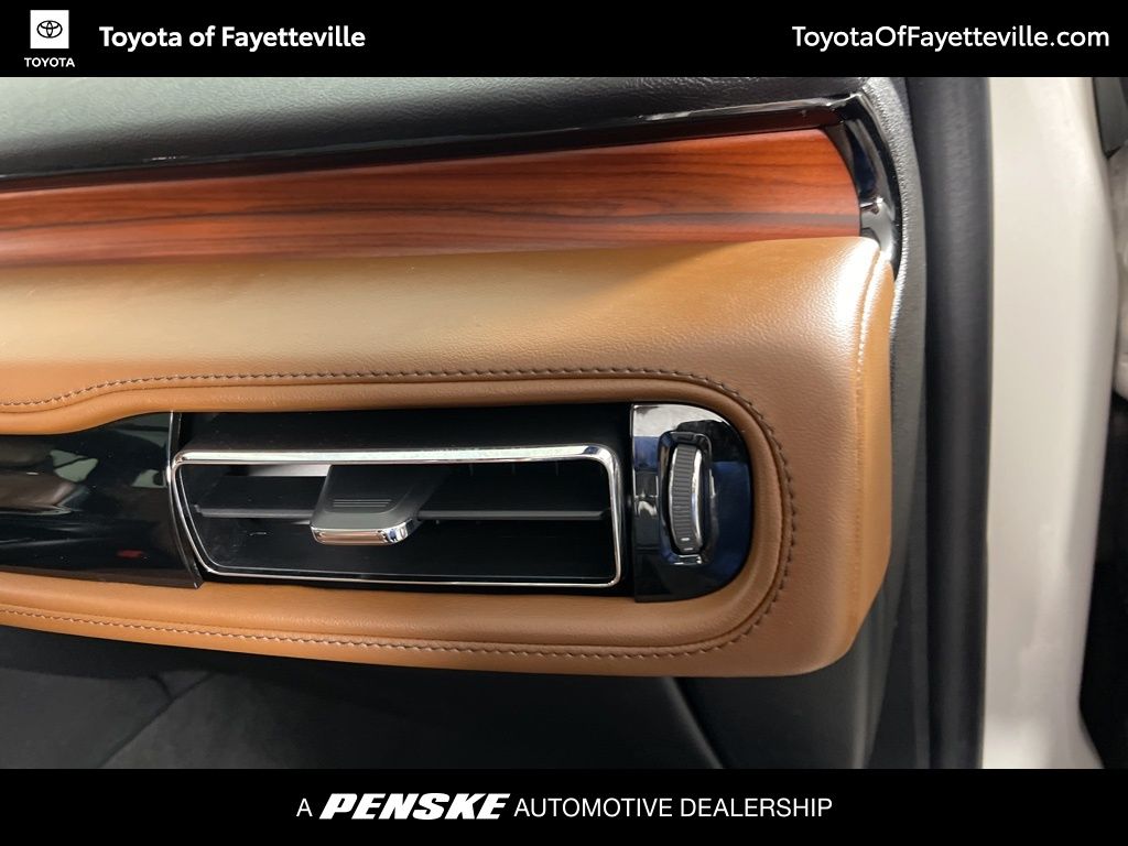 Thumbnail: 2023 Lincoln Aviator - 20