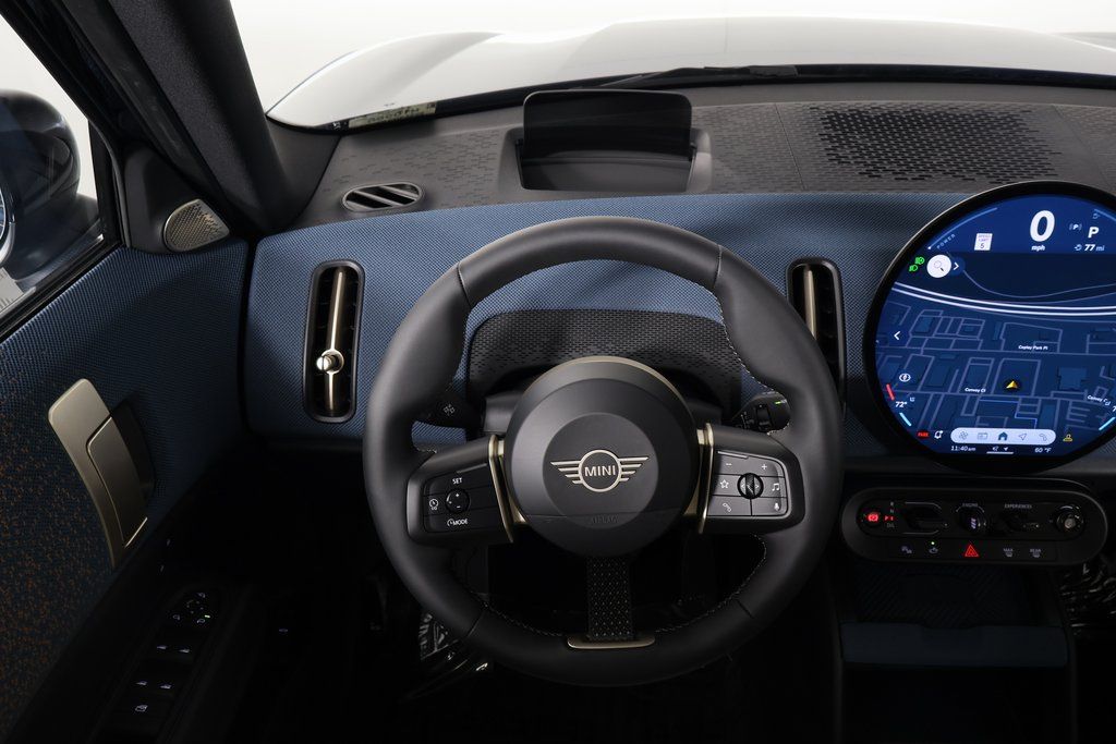 2025 MINI Cooper Countryman Signature 3