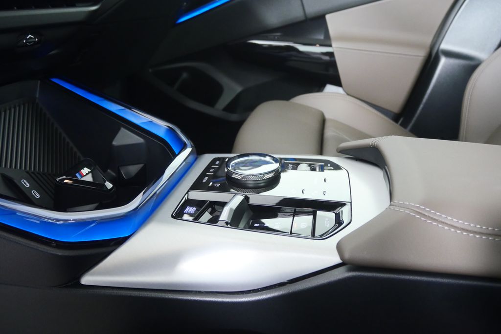 Thumbnail: 2026 BMW X3 - 24