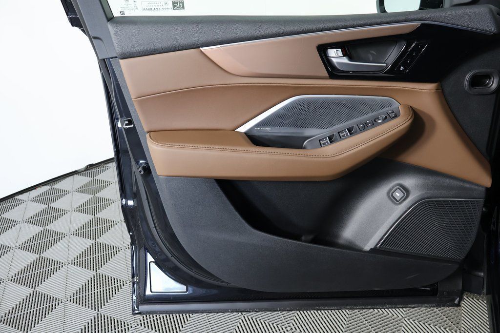 Thumbnail: 2026 Acura MDX - 7