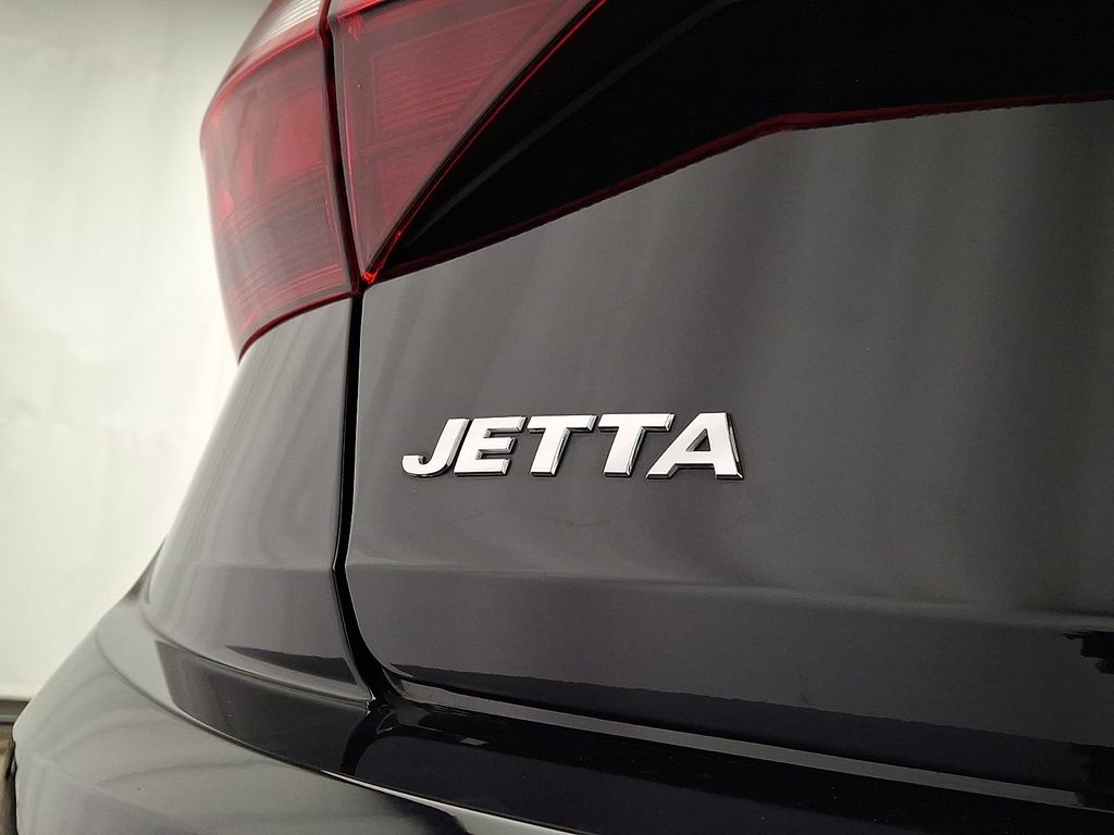 Thumbnail: 2020 Volkswagen Jetta - 30