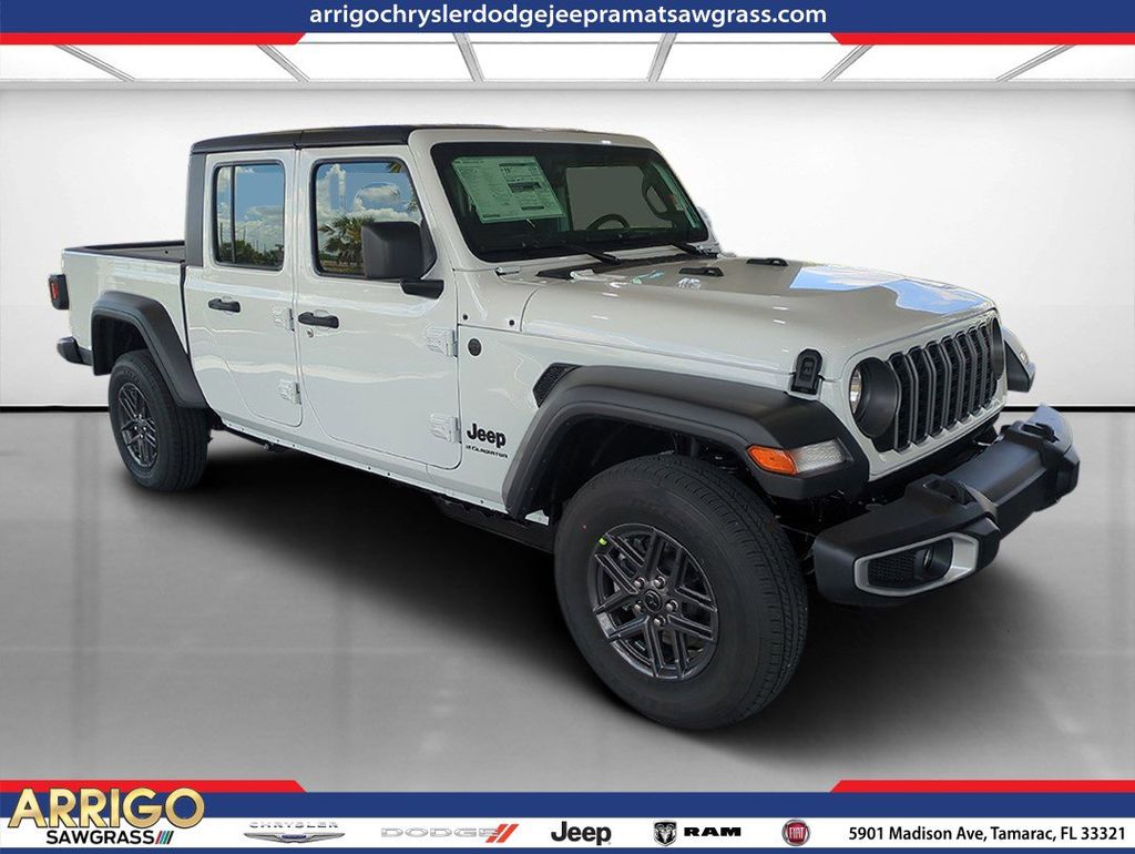 2026 Jeep Gladiator Sport