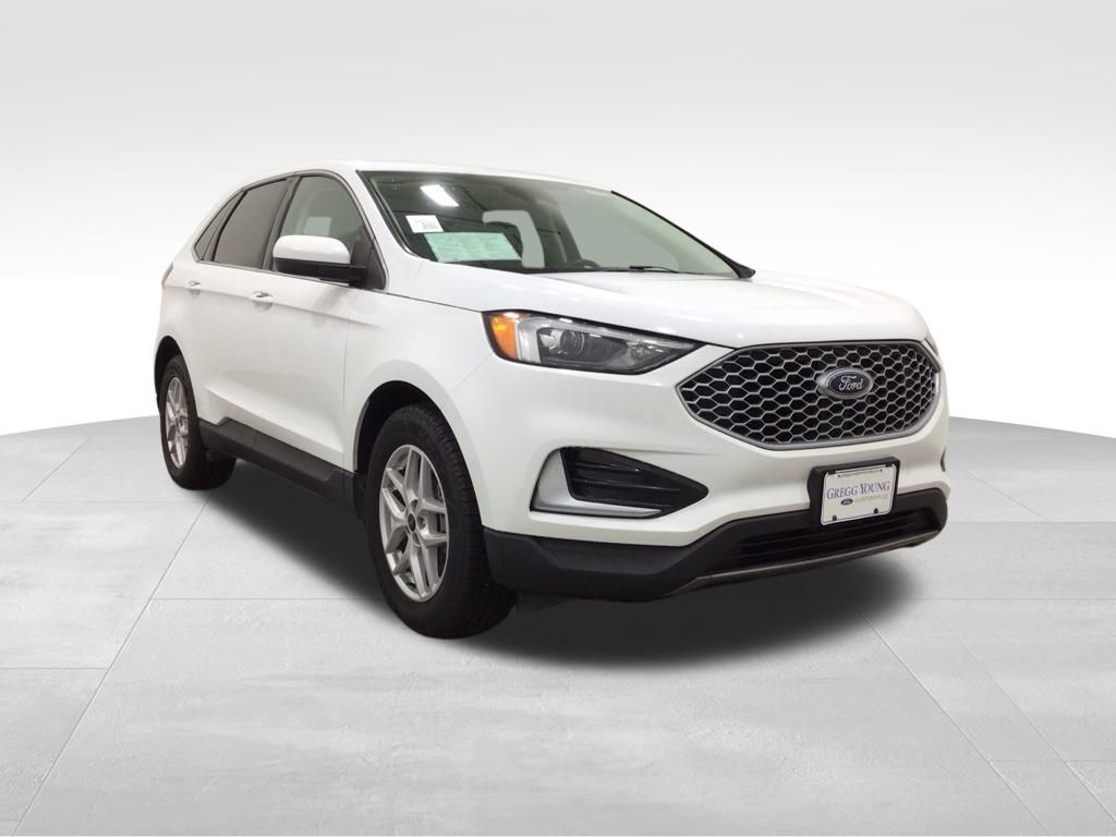 Used 2024 Ford Edge SUV
