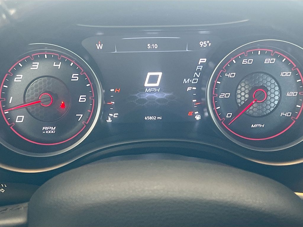 Used 2021 White Dodge SXT image 12