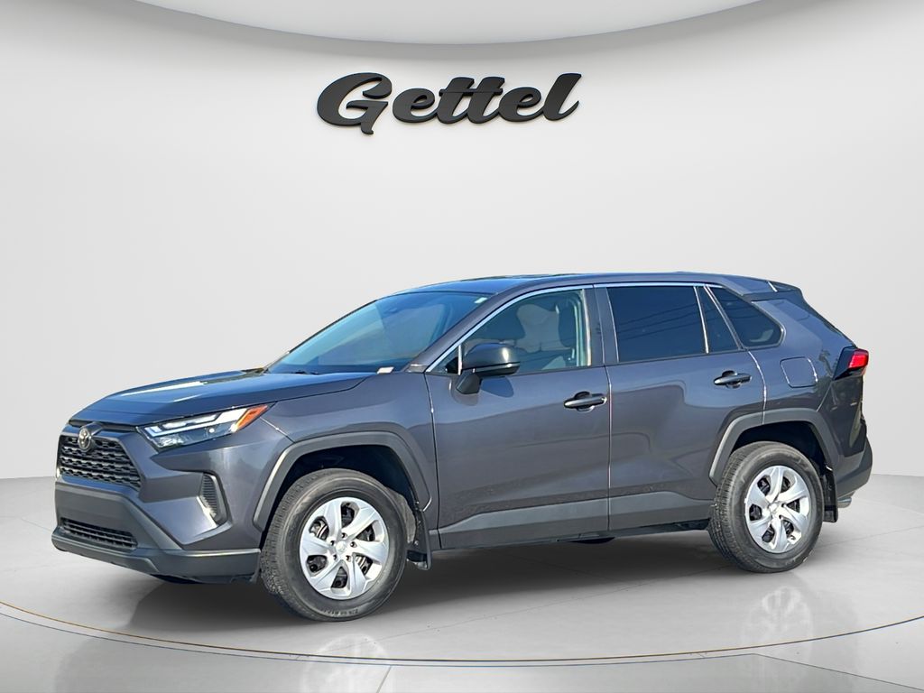 2024 Toyota RAV4 LE