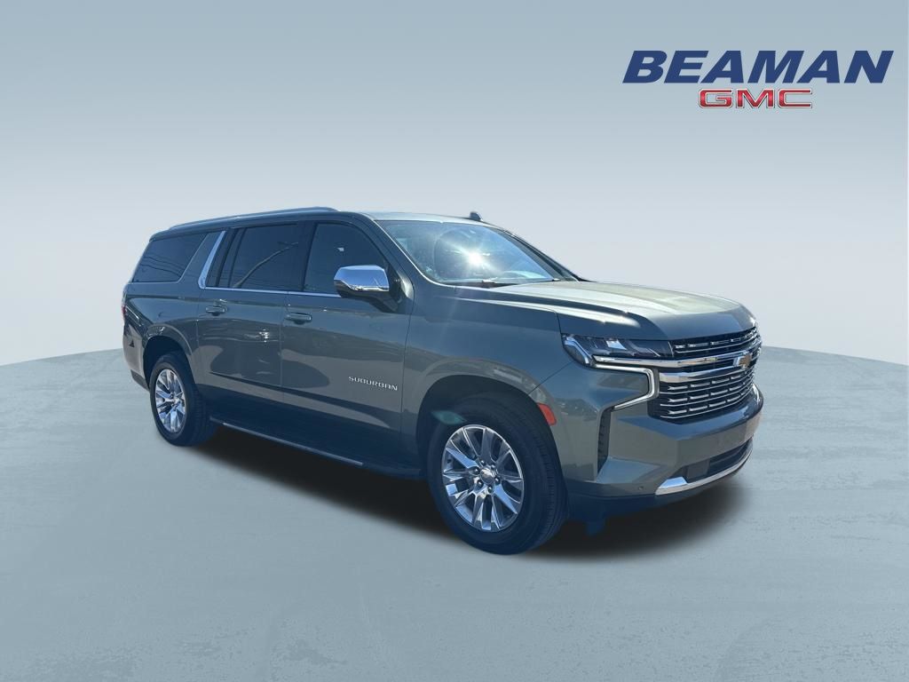 2023 Chevrolet Suburban Premier RWD