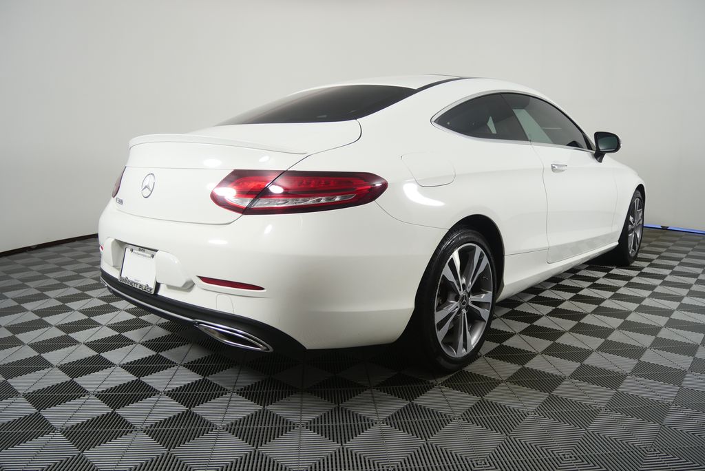 Thumbnail: 2023 Mercedes-Benz C-Class - 3