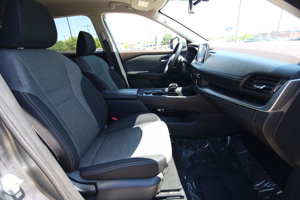 Used 2023 Nissan Rogue SUV