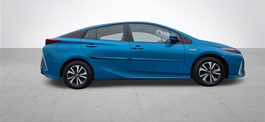 2017 Toyota Prius Prime Plus