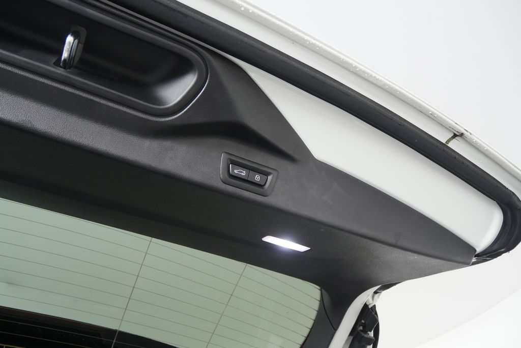 Thumbnail: 2025 BMW X5 - 18