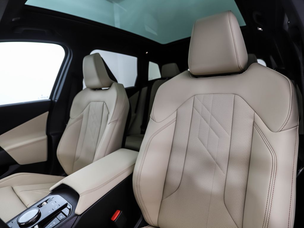 2025 BMW X3 3.0i 12