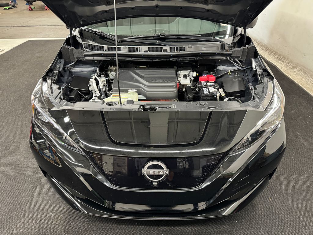 2024 Nissan Leaf SV Plus