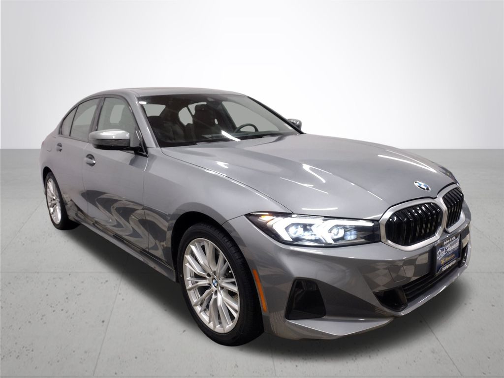 Used 2023 BMW 3 Series 330i with VIN 3MW89FF05P8D54726 for sale in Gladstone, OR