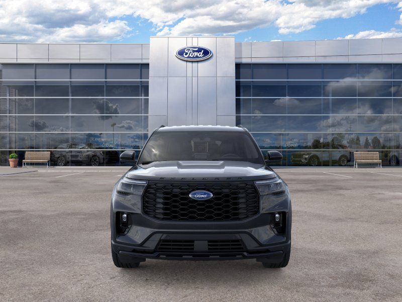 New 2026 Agate Black Metallic Ford ST-Line image 6