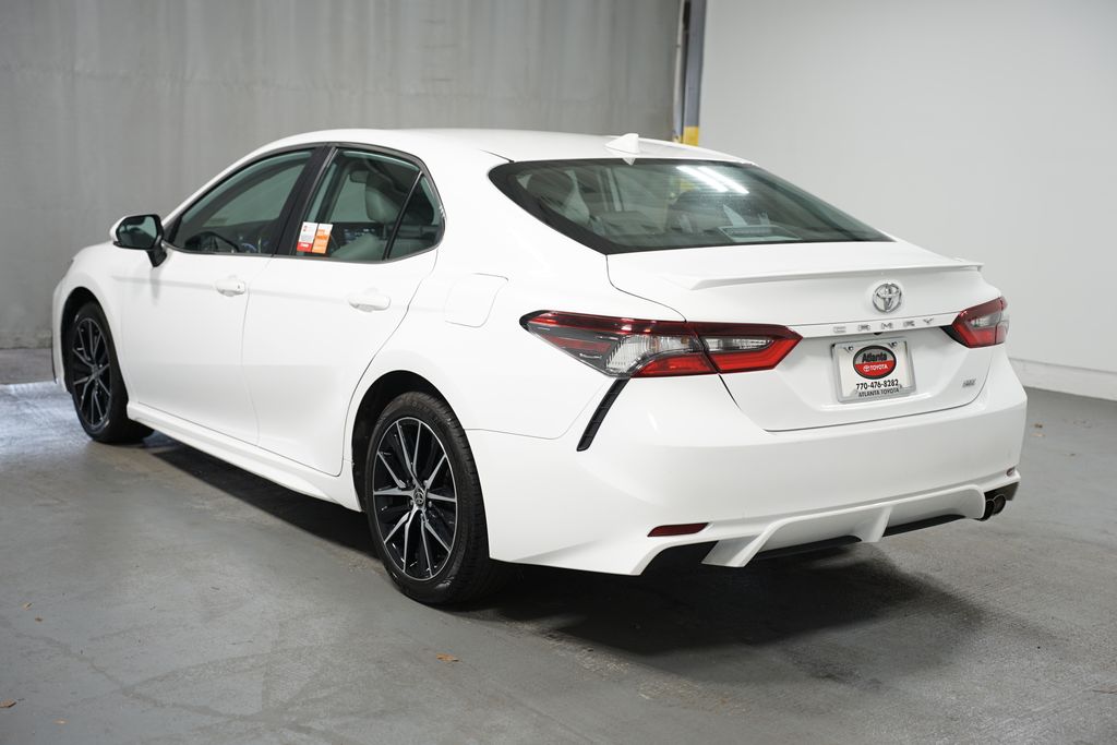 2023 Toyota Camry SE 6