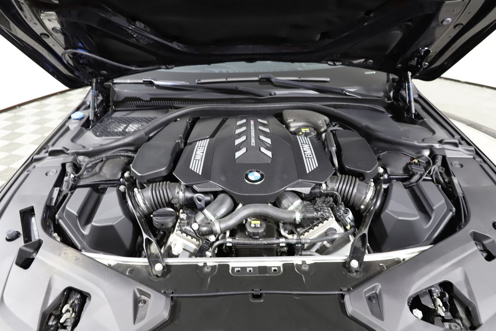 2022 BMW 8 Series M850i xDrive 27