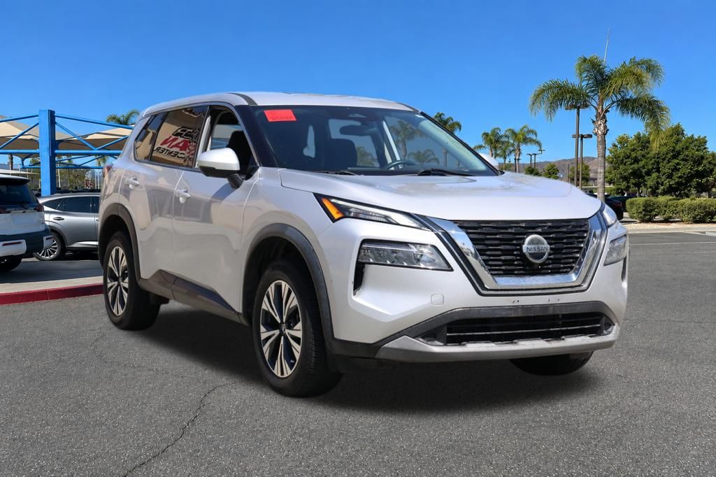 2021 Nissan Rogue SV FWD
