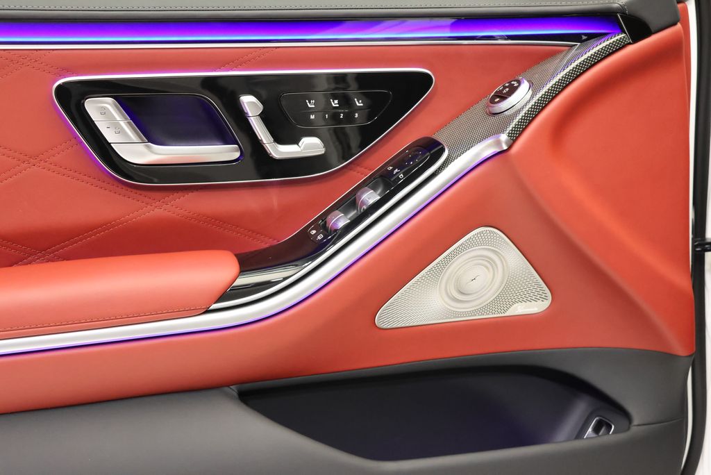 Thumbnail: 2026 Mercedes-Benz S-Class - 32