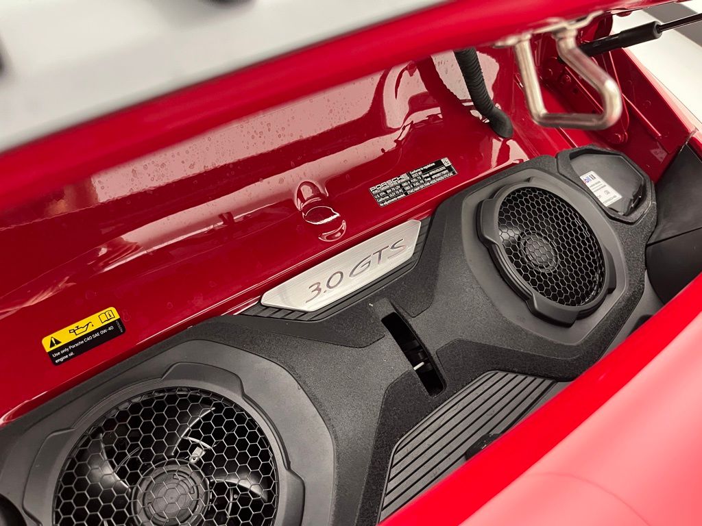 Thumbnail: 2022 Porsche 911 - 28