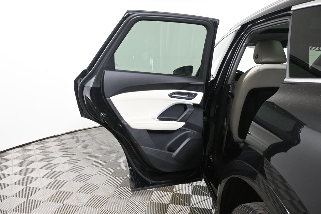 Thumbnail: 2025 Audi Q5 - 32