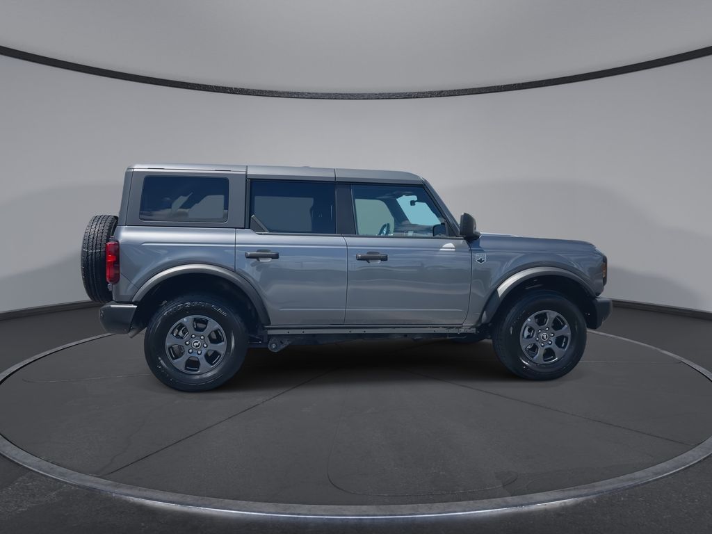 Thumbnail: 2025 Ford Bronco - 9
