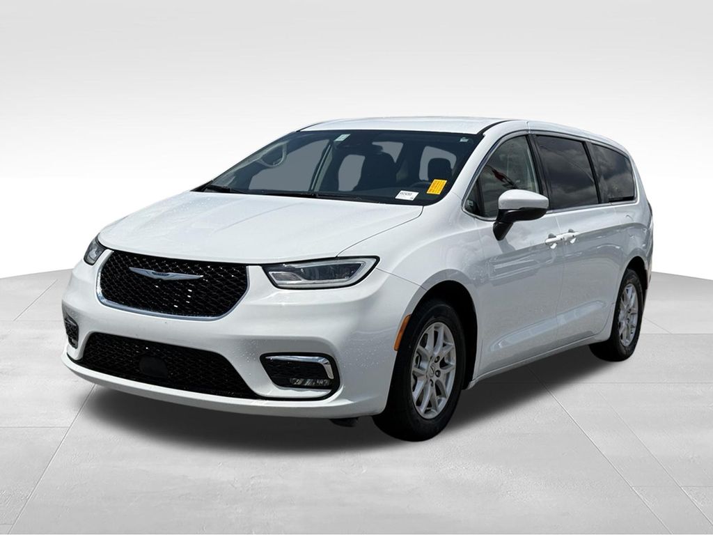 2023 Chrysler Pacifica Touring L FWD