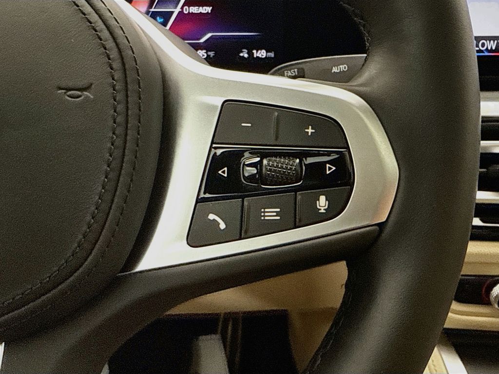Thumbnail: 2023 BMW i4 - 12