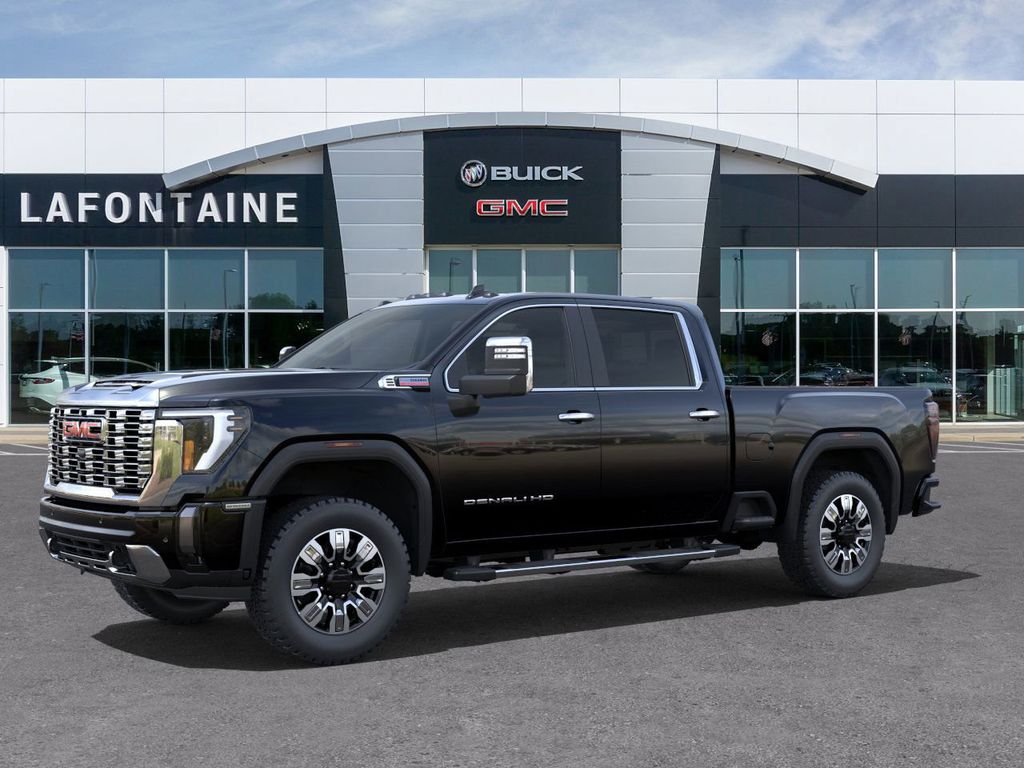 2025 GMC Sierra 2500HD Denali 2