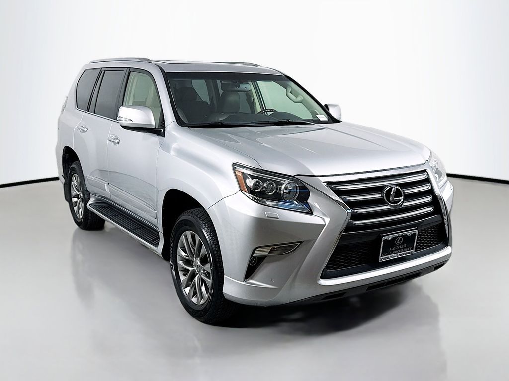 Thumbnail: 2016 Lexus GX - 3