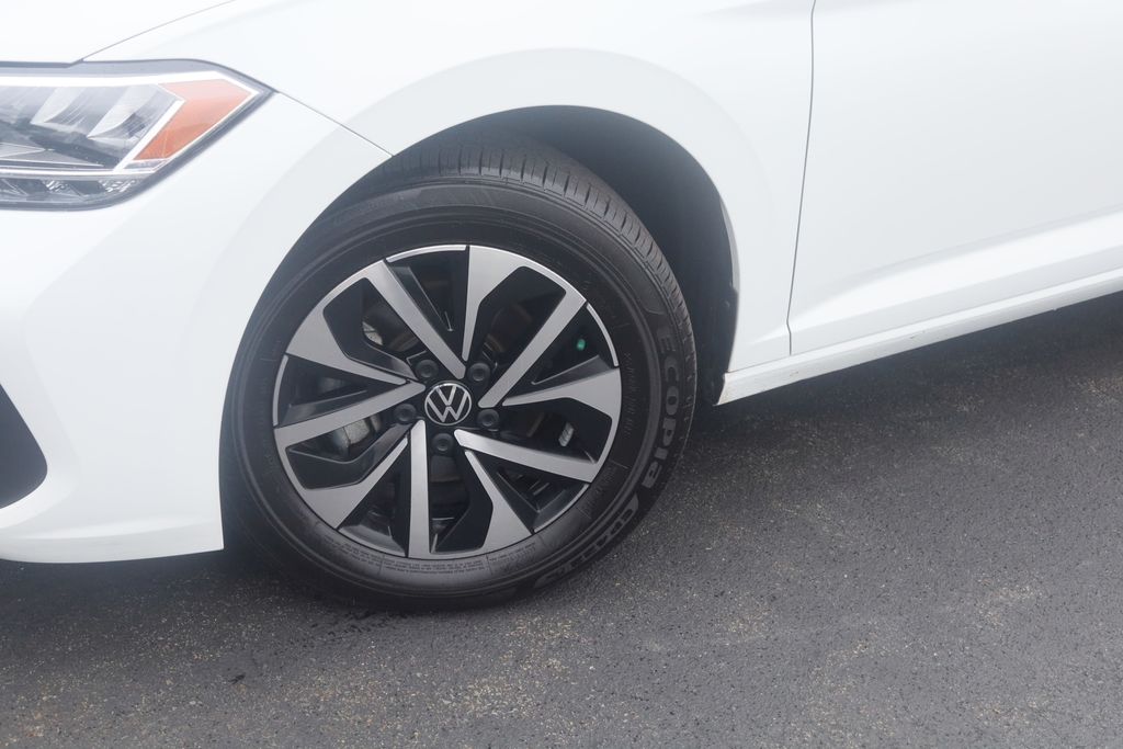 Used 2023 Volkswagen Jetta Sedan