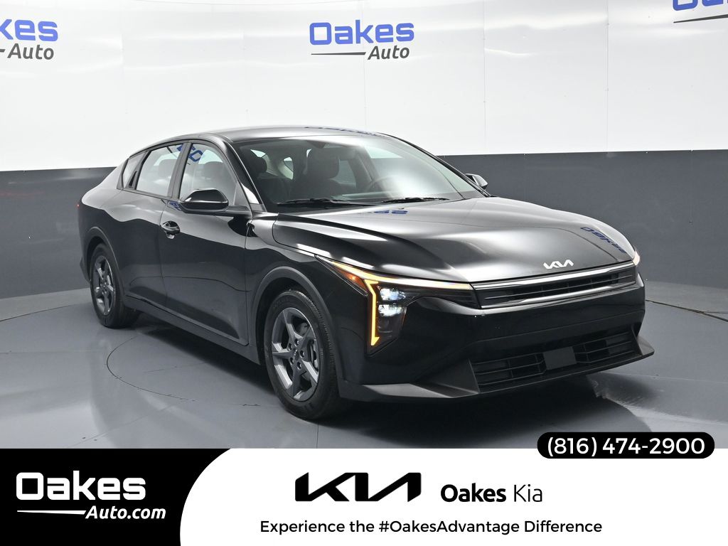 2025 Kia K4 LXS FWD