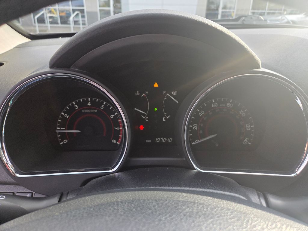 2011 Toyota Highlander SE