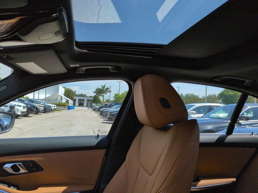 New 2026 White BMW 330i xDrive image 19