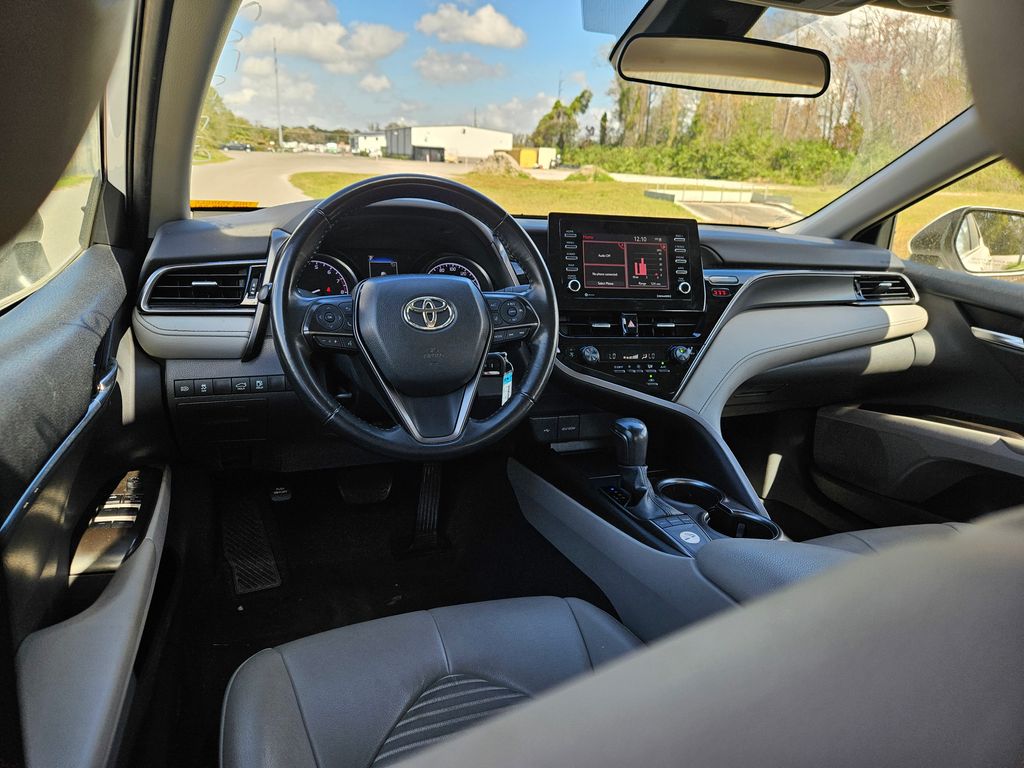 2023 Toyota Camry SE 12