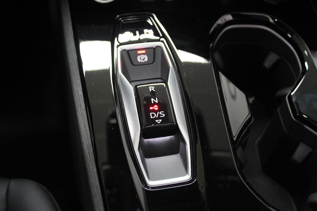 Thumbnail: 2025 Audi A5 - 14