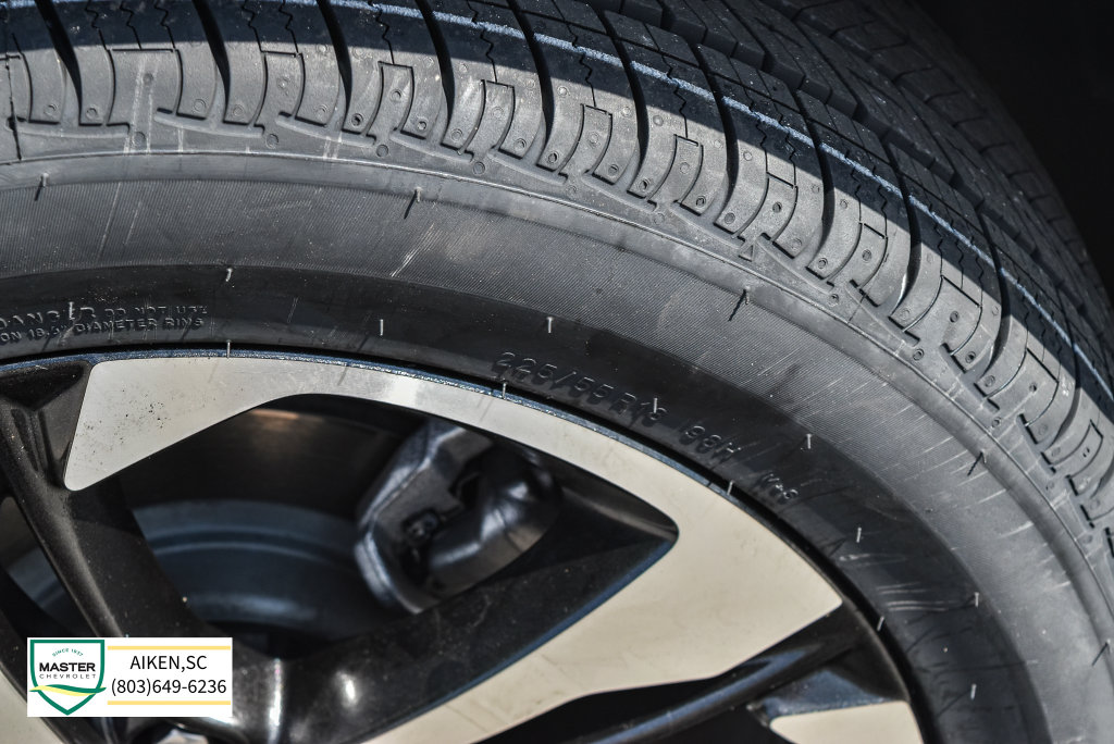 Used 2024 Chevrolet Trax SUV