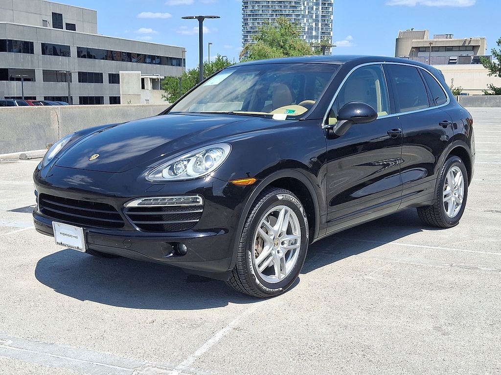 Thumbnail: 2011 Porsche Cayenne - 1