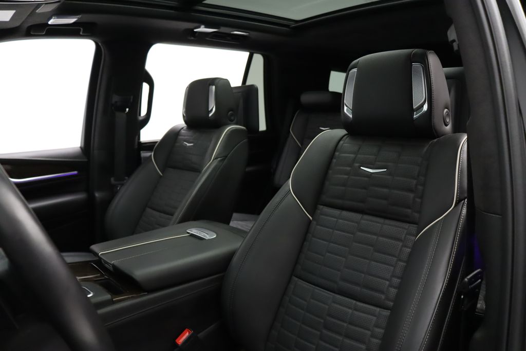 2024 Cadillac Escalade Sport Platinum 13