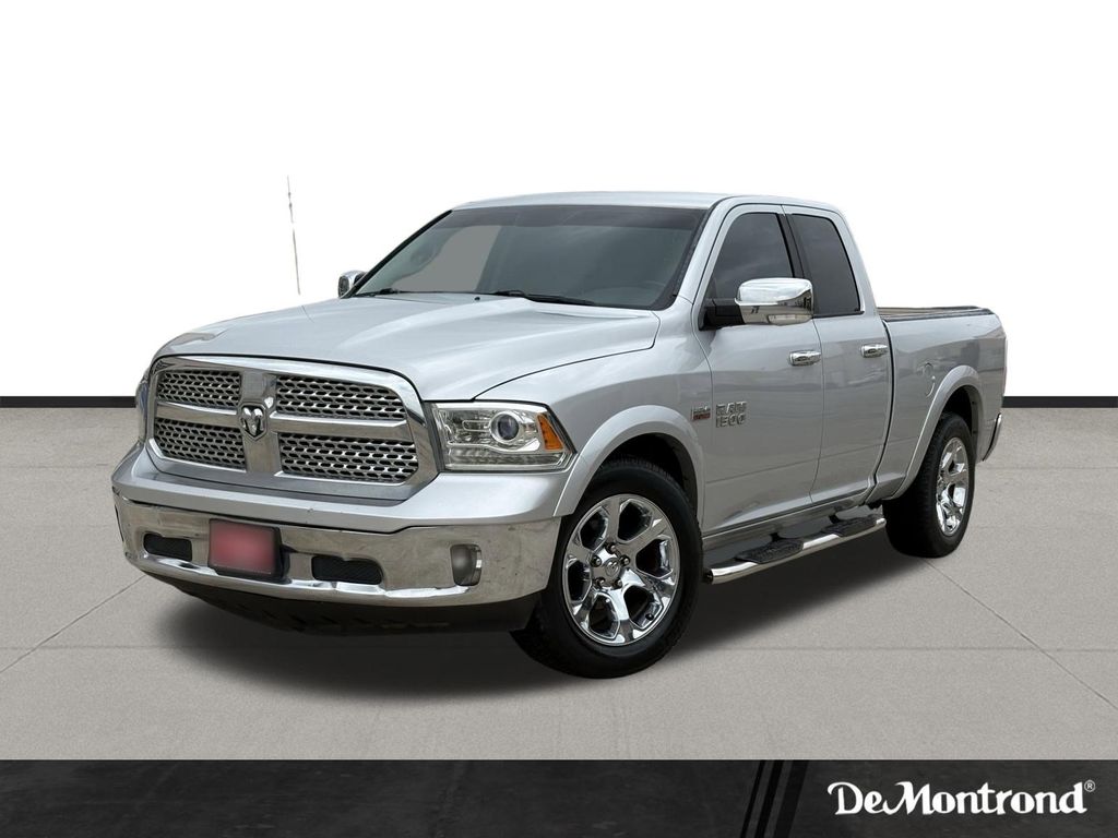Bright Silver Clearcoat Metallic 2017 RAM 1500 Pickup Truck 4X2 8-Speed Automatic