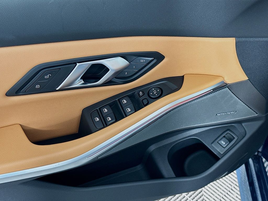 Thumbnail: 2026 BMW 3 Series - 20