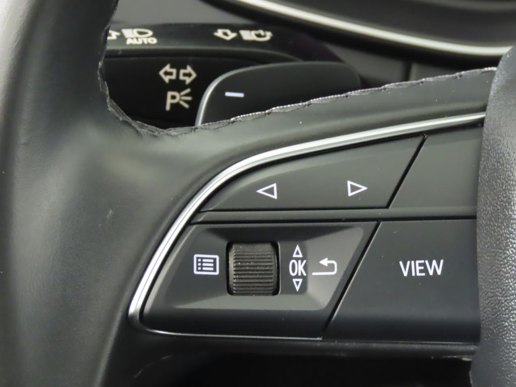 Thumbnail: 2023 Audi Q5 - 16