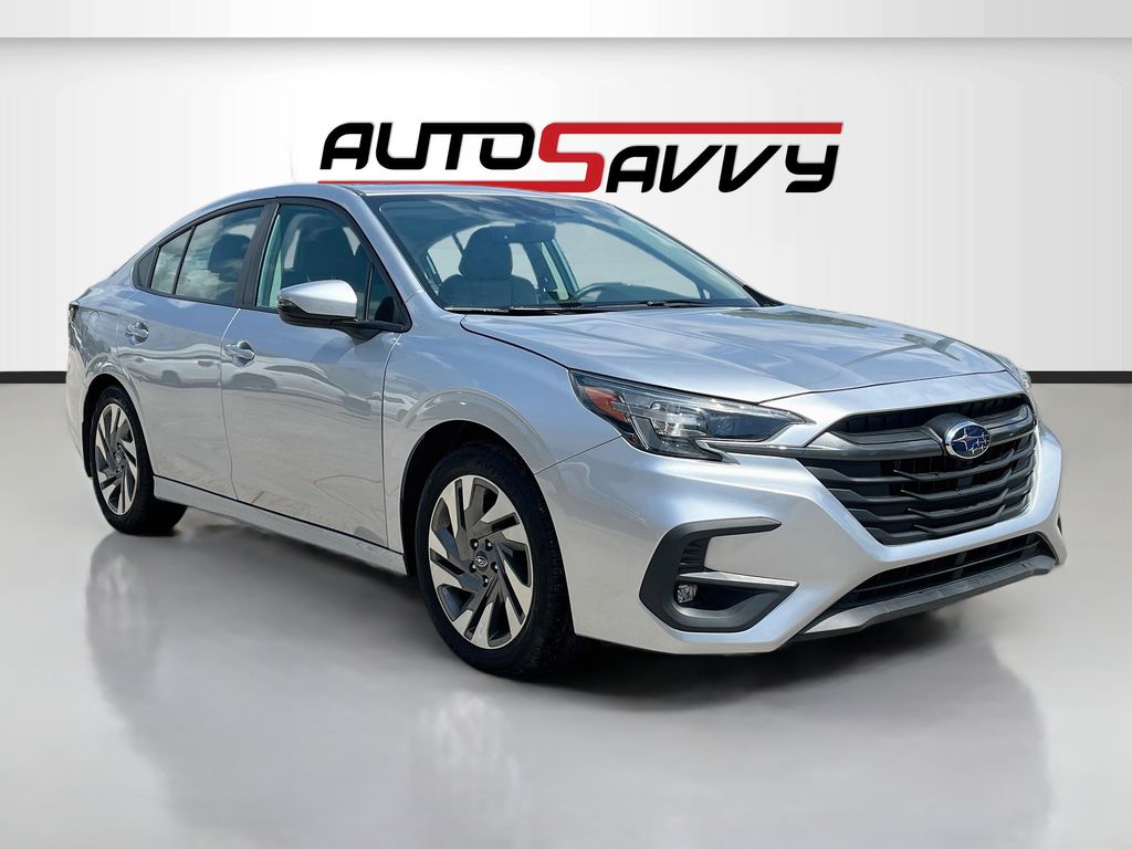 2025 Subaru Legacy Limited Silver at Community Honda